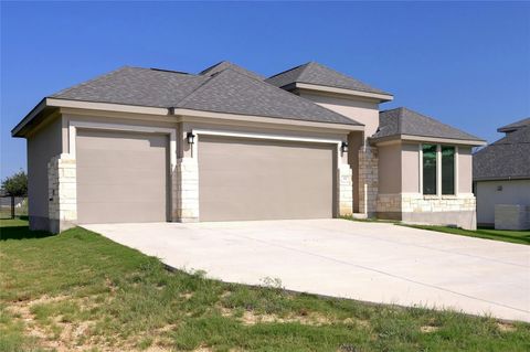 A home in Blanco