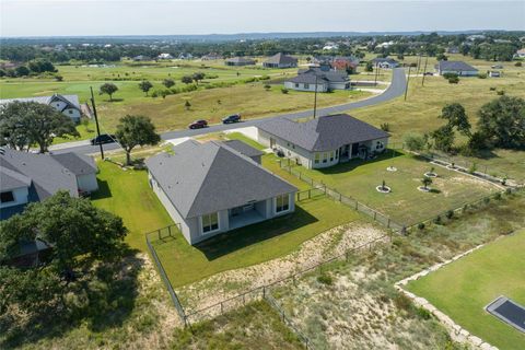 A home in Blanco