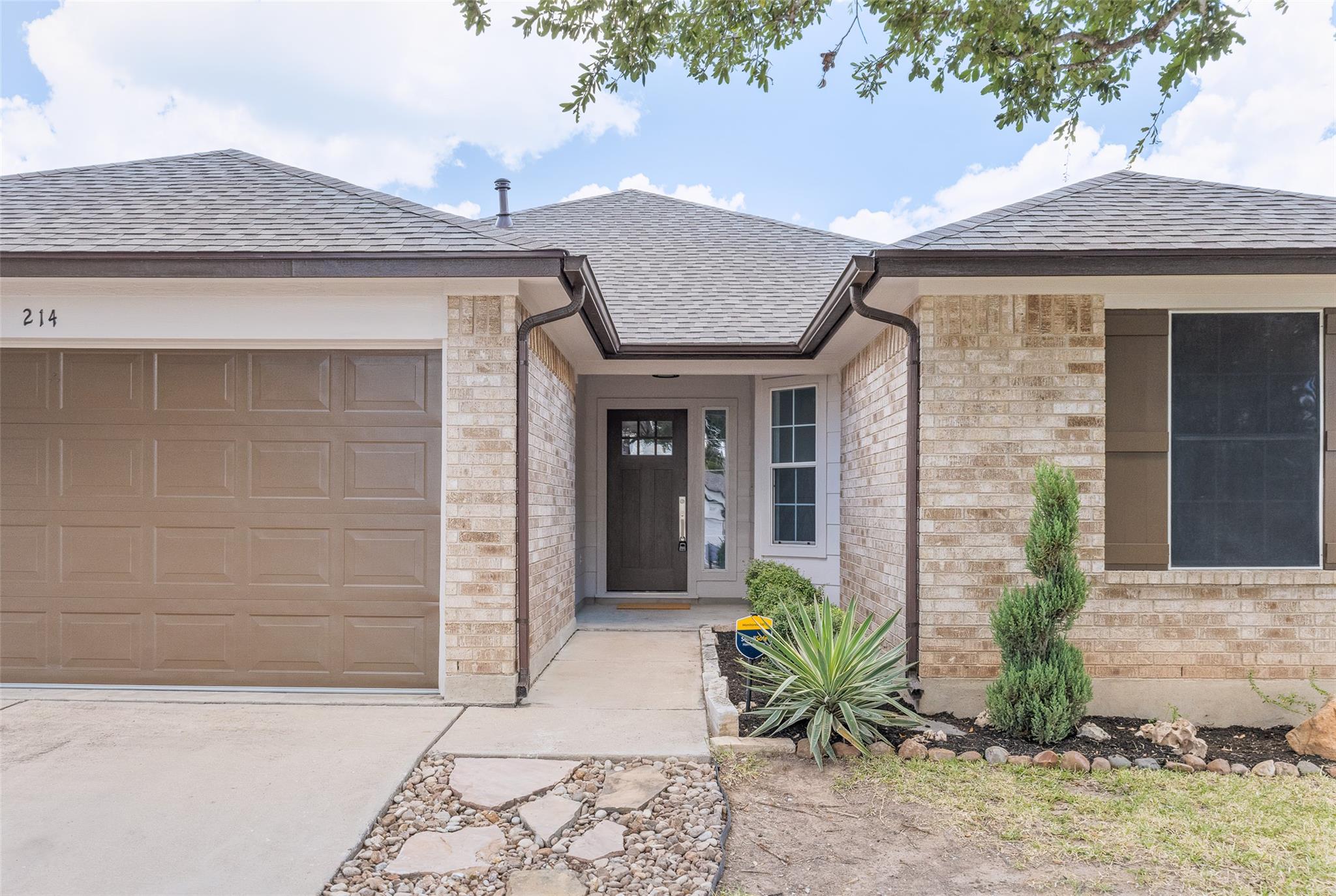 214 Lakemont DR