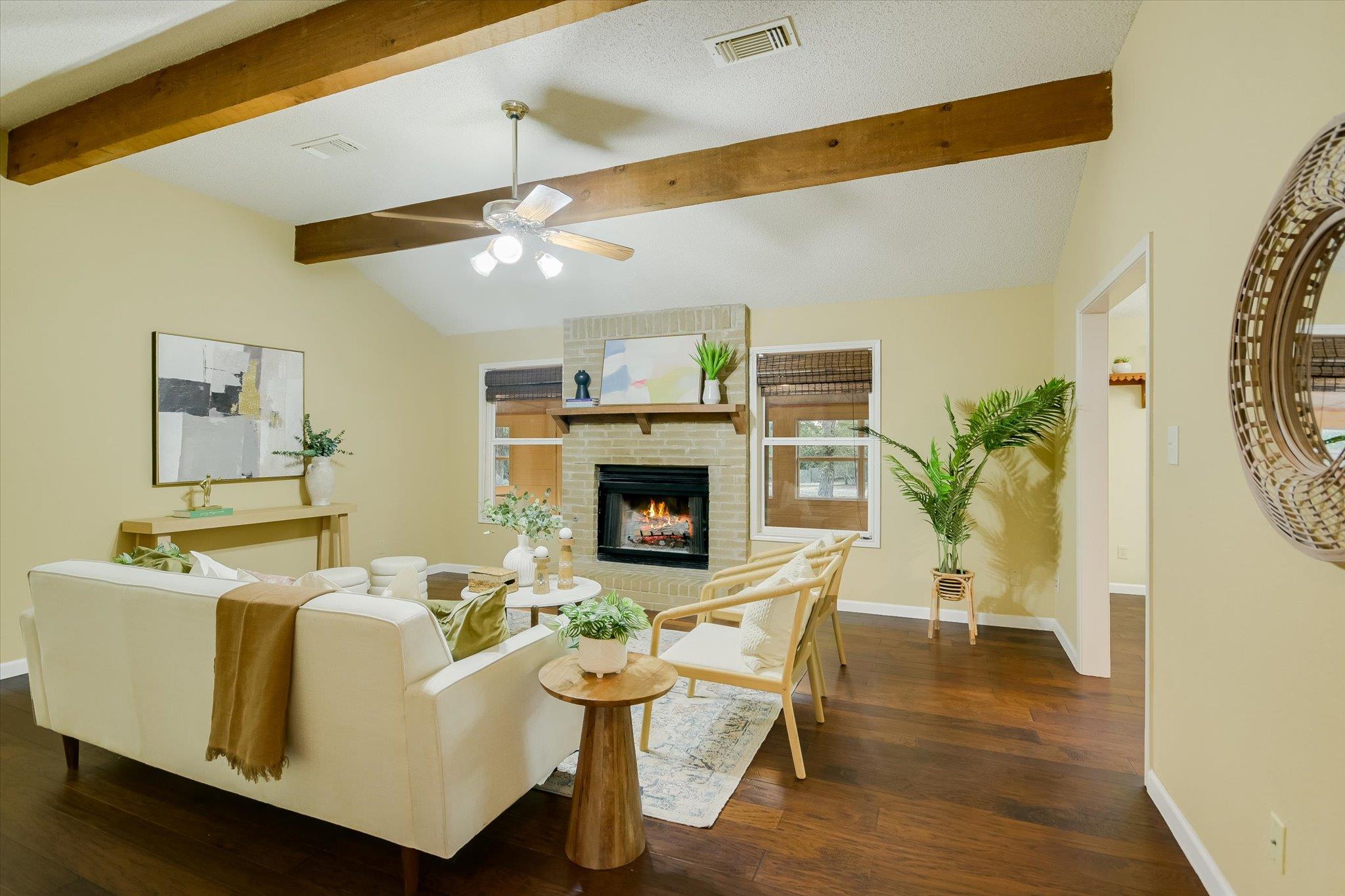 189 Shady Oaks LOOP