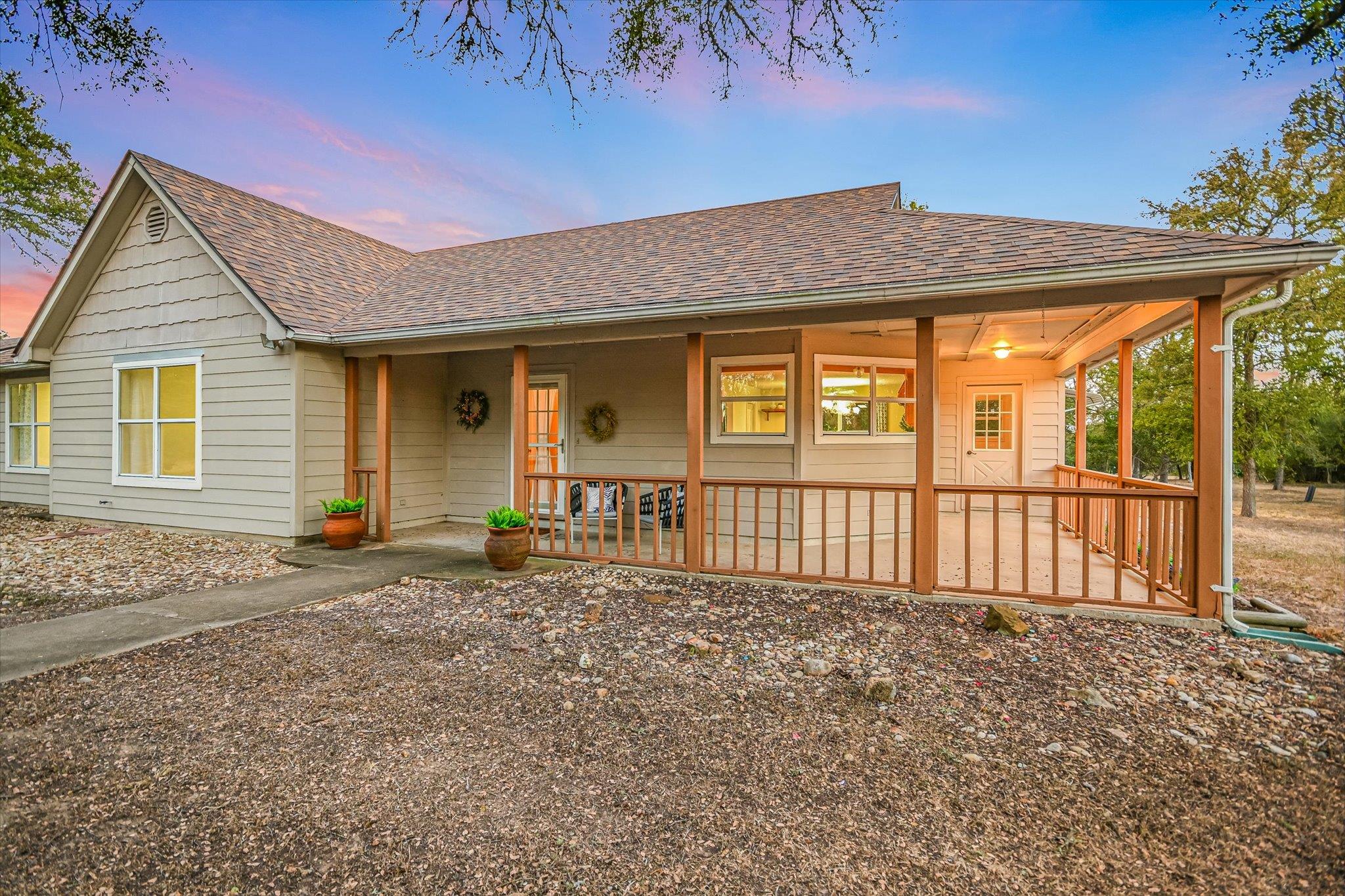 189 Shady Oaks LOOP
