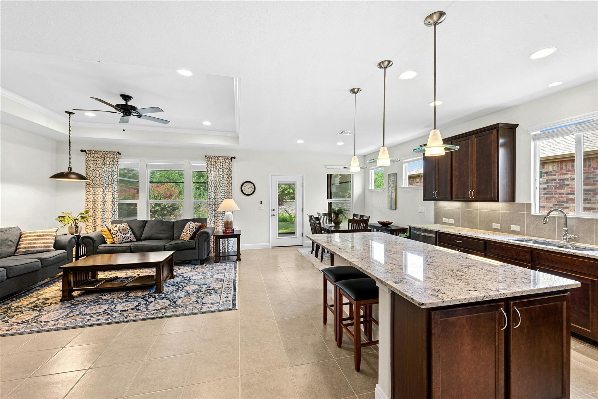215 Bluestem DR