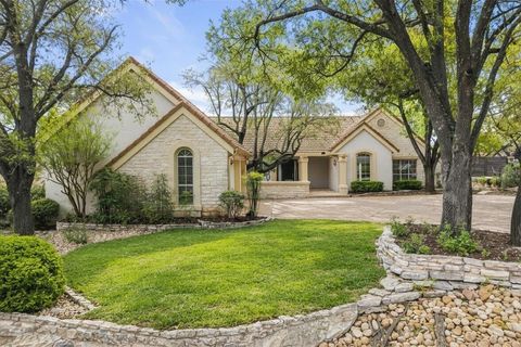 Photo of 120 Royal Oak LN, Lakeway, TX 78734 (MLS # 5322769)