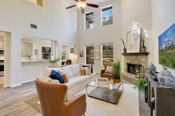 1920 MULLIGAN DR, ROUND ROCK, TX 78664 - Image be8e654c2f32b802ed337634dd8bcb1c/3968023747