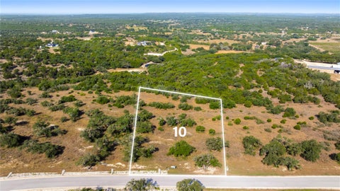 Photo of LOT 10 Tuscany DR, Driftwood, TX 78619 (MLS # 4012109)