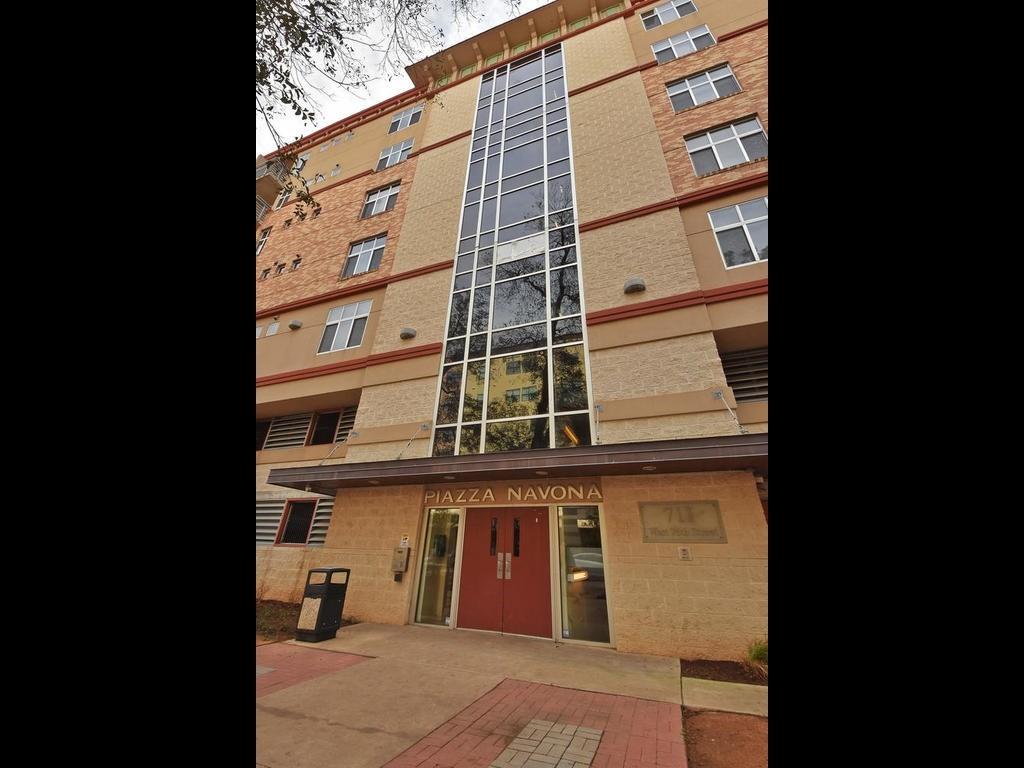 711 W 26th ST 504