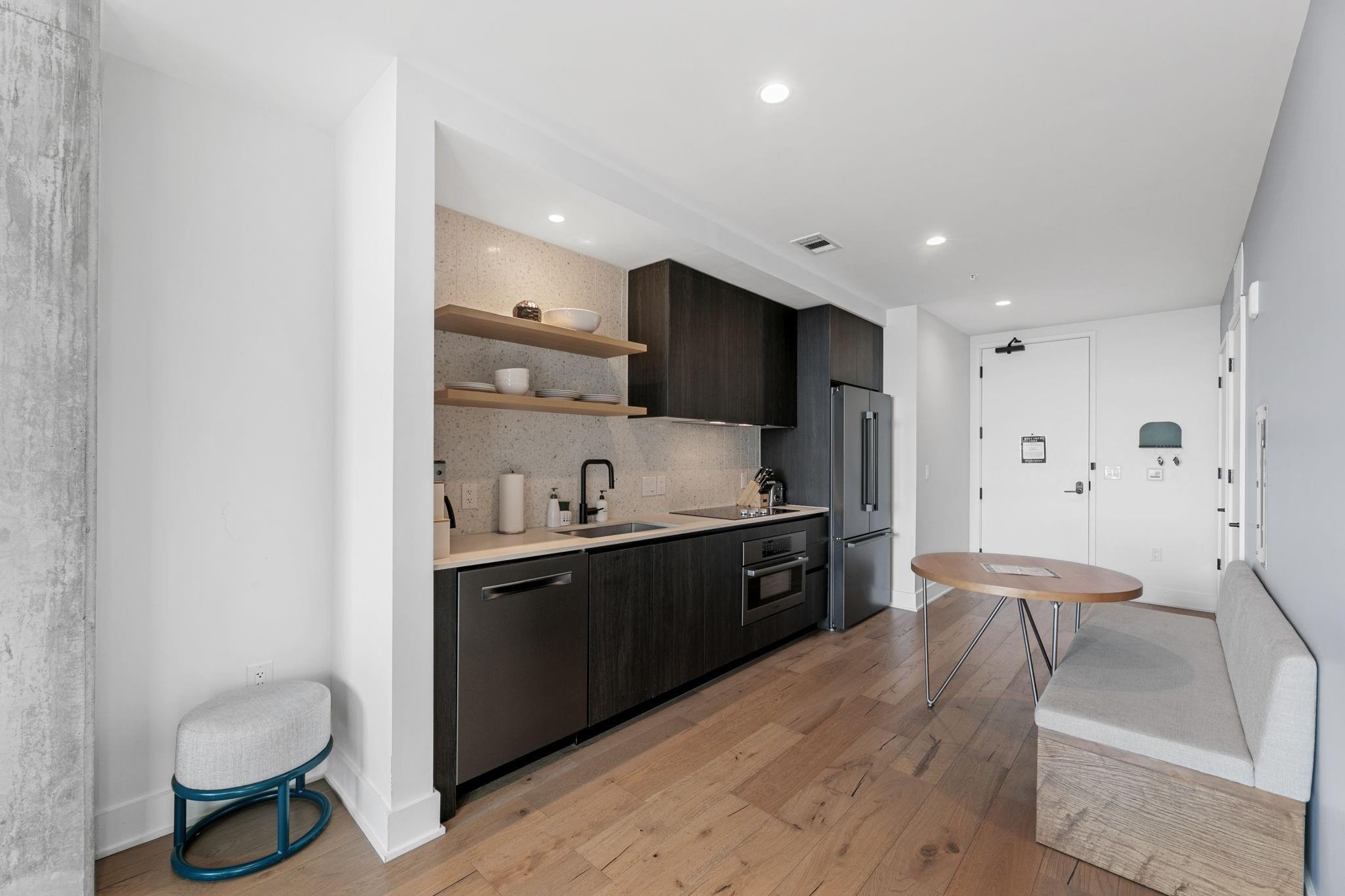 48 East Ave 1405