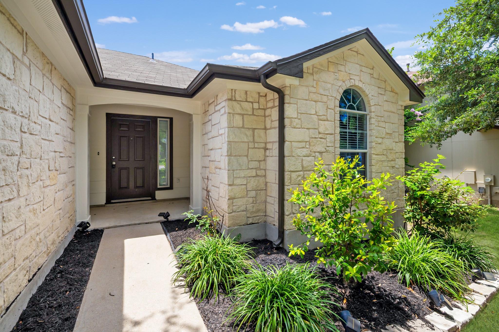 105 Lakemont DR