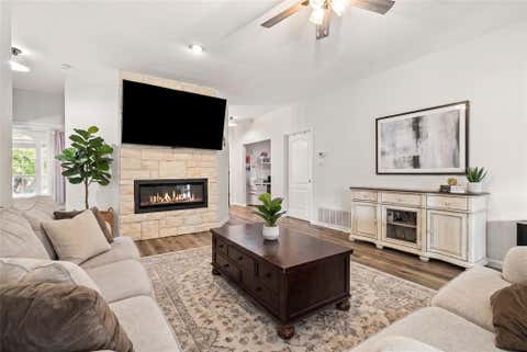 Tiny photo for 9024 Heiden LN, Austin, TX 78749 (MLS # 4545384)
