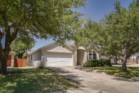 Photo of 900 Fenway Park CT, Round Rock, TX 78665 (MLS # 1796038)