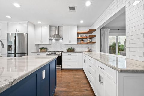 Tiny photo for 7041 Ridge Oak RD, Austin, TX 78749 (MLS # 4781795)