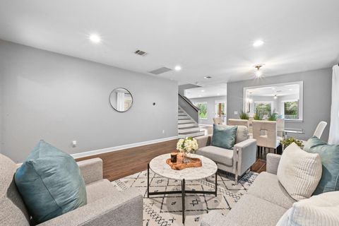 Tiny photo for 7041 Ridge Oak RD, Austin, TX 78749 (MLS # 4781795)