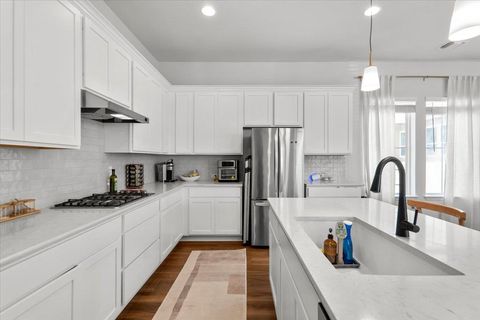 Tiny photo for 7812 Ella Lee LN, Austin, TX 78744 (MLS # 9411952)