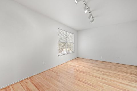 Tiny photo for 9024 Corran Ferry DR, Austin, TX 78749 (MLS # 9830497)