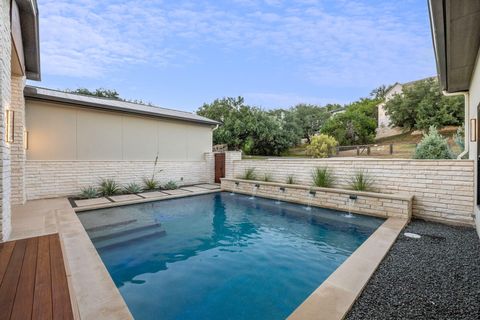 Tiny photo for 19509 INVERNESS DR, Spicewood, TX 78669 (MLS # 7490574)