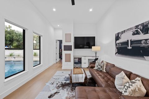 Tiny photo for 19509 INVERNESS DR, Spicewood, TX 78669 (MLS # 7490574)