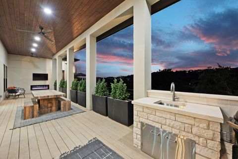 Tiny photo for 19509 INVERNESS DR, Spicewood, TX 78669 (MLS # 7490574)