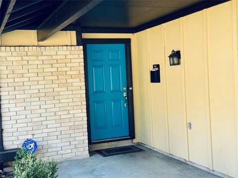 Tiny photo for 9215 Hunters TRCE E, Austin, TX 78758 (MLS # 7638005)