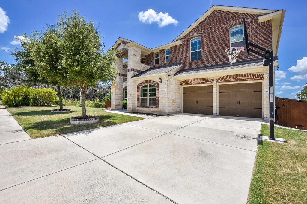2521 Blended Tree Ranch DR