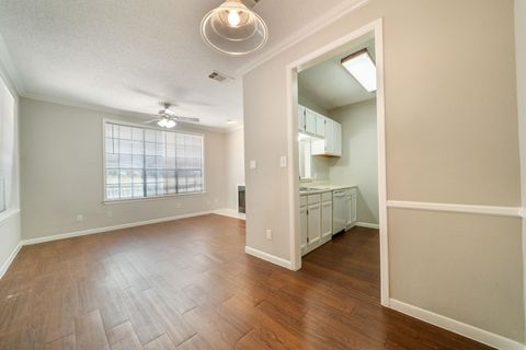 Tiny photo for 2300 Leon ST #101, Austin, TX 78705 (MLS # 7122061)