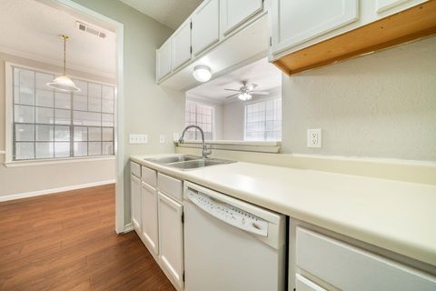Tiny photo for 2300 Leon ST #101, Austin, TX 78705 (MLS # 7122061)