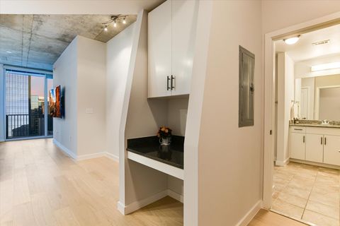 Tiny photo for 360 Nueces ST #3207, Austin, TX 78701 (MLS # 6522799)