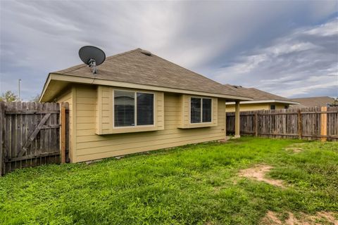 Tiny photo for 15108 Walcott DR, Austin, TX 78725 (MLS # 5951146)