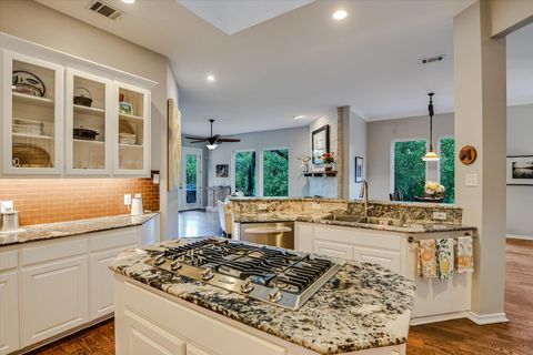 Tiny photo for 5507 Mount Bonnell RD, Austin, TX 78731 (MLS # 3784454)