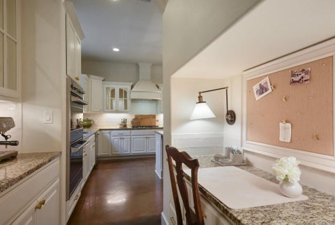 Tiny photo for 303 ROLLING GREEN DR, Lakeway, TX 78734 (MLS # 8510357)