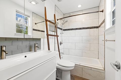 Tiny photo for 5307 Ledesma RD, Austin, TX 78721 (MLS # 2060197)
