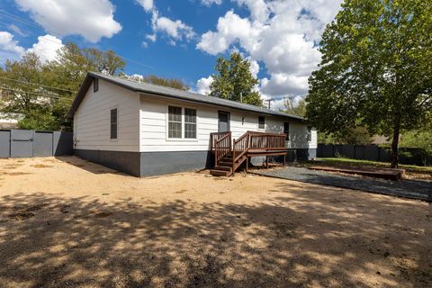 Tiny photo for 5307 Ledesma RD, Austin, TX 78721 (MLS # 2060197)