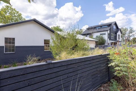 Tiny photo for 5307 Ledesma RD, Austin, TX 78721 (MLS # 2060197)