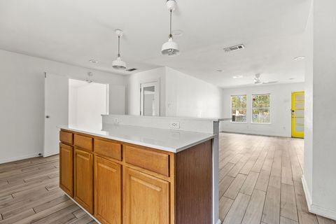 Tiny photo for 5307 Ledesma RD, Austin, TX 78721 (MLS # 2060197)
