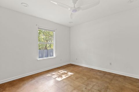 Tiny photo for 5307 Ledesma RD, Austin, TX 78721 (MLS # 2060197)