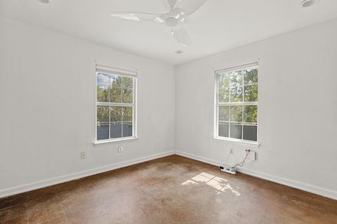 Tiny photo for 5307 Ledesma RD, Austin, TX 78721 (MLS # 2060197)