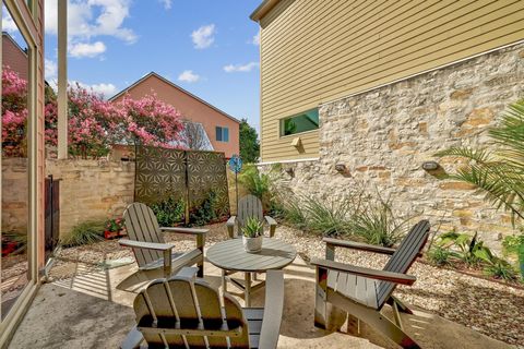 Photo of 1601 Houston ST #2, Austin, TX 78756 (MLS # 6502698)