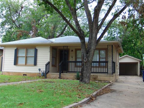 Photo of 3510 Lafayette Ave, Austin, TX 78722 (MLS # 5381678)