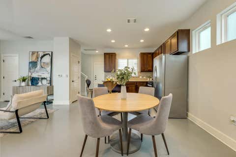Tiny photo for 2009 Sager DR #270C, Austin, TX 78741 (MLS # 7273706)