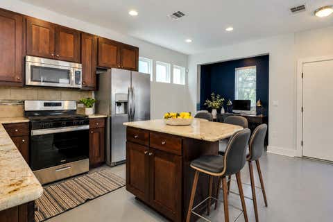 Tiny photo for 2009 Sager DR #270C, Austin, TX 78741 (MLS # 7273706)