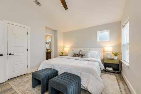 Tiny photo for 2009 Sager DR #270C, Austin, TX 78741 (MLS # 7273706)