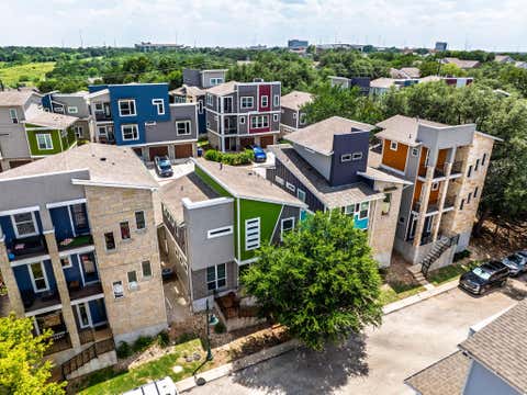 Tiny photo for 2009 Sager DR #270C, Austin, TX 78741 (MLS # 7273706)