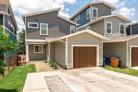 Photo of 2009 Sager DR #270C, Austin, TX 78741 (MLS # 7273706)