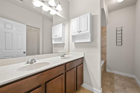 Tiny photo for 2101 Rivers Edge WAY #32, Austin, TX 78741 (MLS # 6319153)