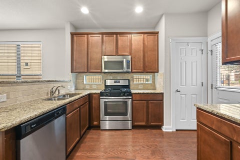 Tiny photo for 2101 Rivers Edge WAY #32, Austin, TX 78741 (MLS # 6319153)