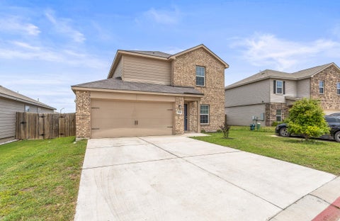 Photo of 304 Hyacinth WAY #UNIT 7-K, Jarrell, TX 76537 (MLS # 3308574)