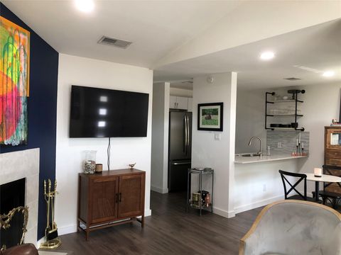 Tiny photo for 6409 Burns ST #306, Austin, TX 78752 (MLS # 2327754)