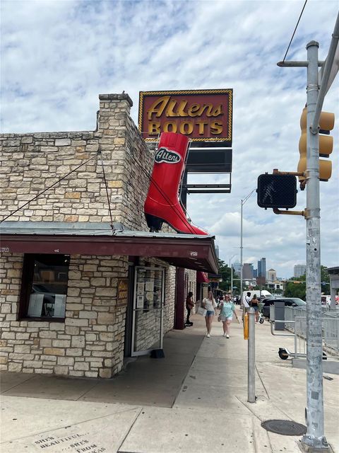 Tiny photo for 2215 Post RD #2022, Austin, TX 78704 (MLS # 8770325)
