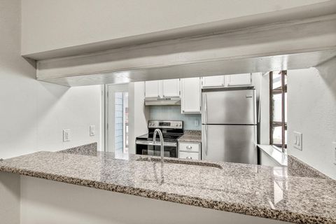 Tiny photo for 2215 Post RD #2022, Austin, TX 78704 (MLS # 8770325)