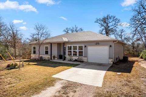 209 Iva LN Bastrop TX 78602