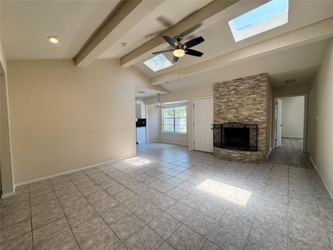 Photo of 7101 Twisted Oaks DR, Austin, TX 78745 (MLS # 7894792)